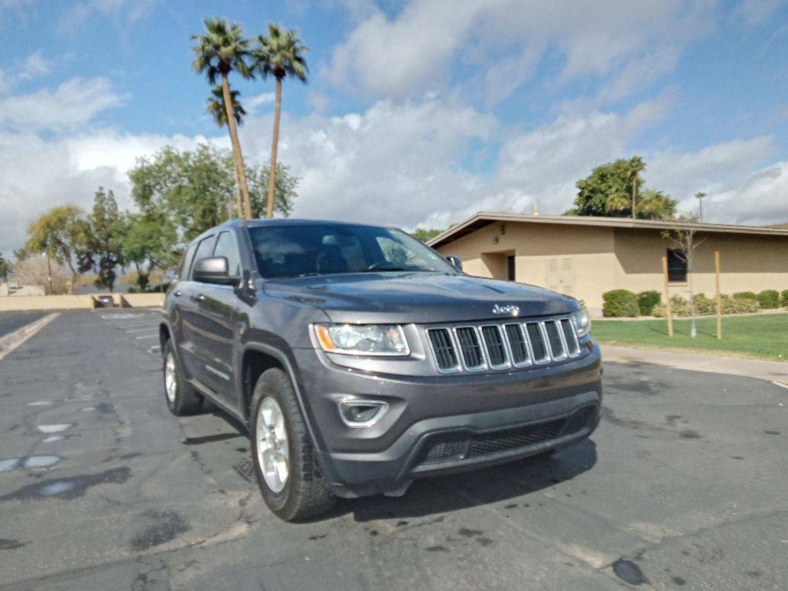 JEEP GRAND CHEROKEE 2016 1C4RJEAG5GC335678 image